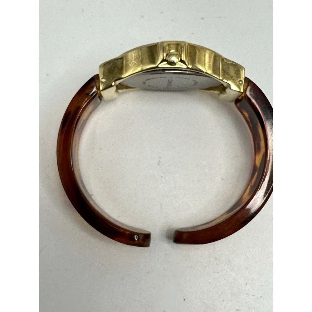 Avon Ladies Cuff Watch F3111441 New Battery 29MM‎ 6.25
